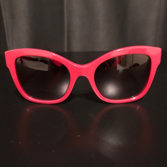 Red Dolce & Gabbana DG4309 Sunglasses - Picture 7 of 9